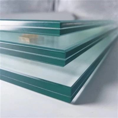 Prozorno kaljeno laminirano steklo